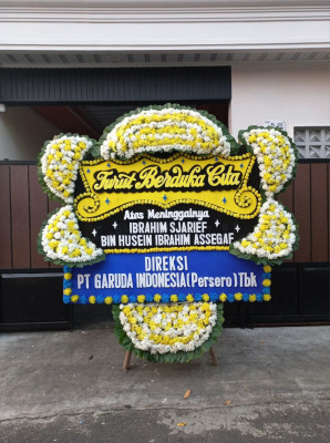 Papan Bunga Duka di Batu Layan
